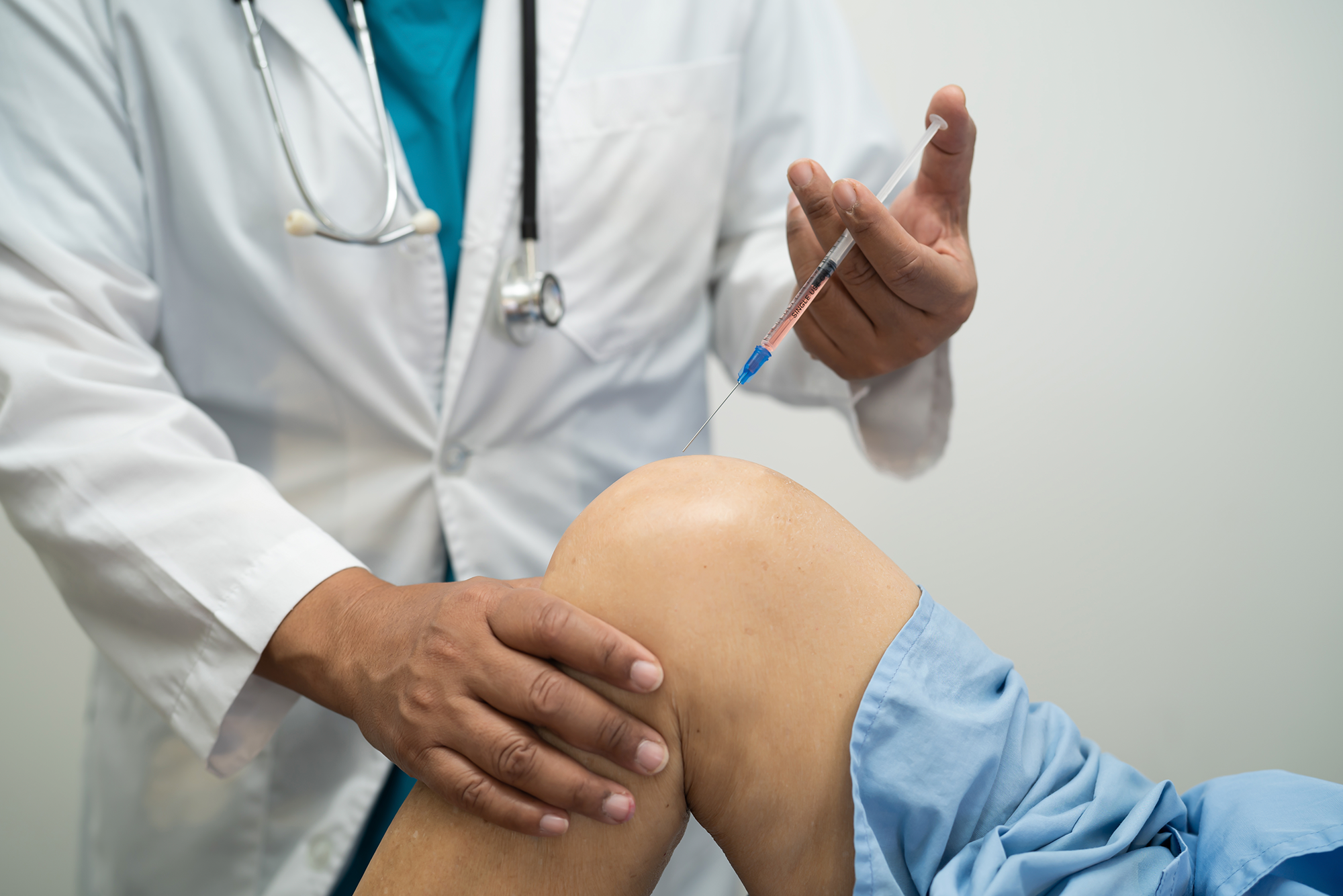 Infiltração no joelho: o que é, e como é feita?